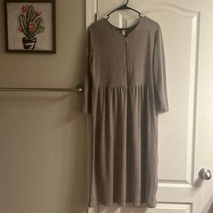 Roolee (Flamingo Urban) zipper Front light knit grey dress maternity large